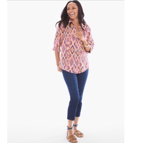 CHICOS Effortless No-Iron Ikat Linen Button Back Shirt - Picture 4 of 11